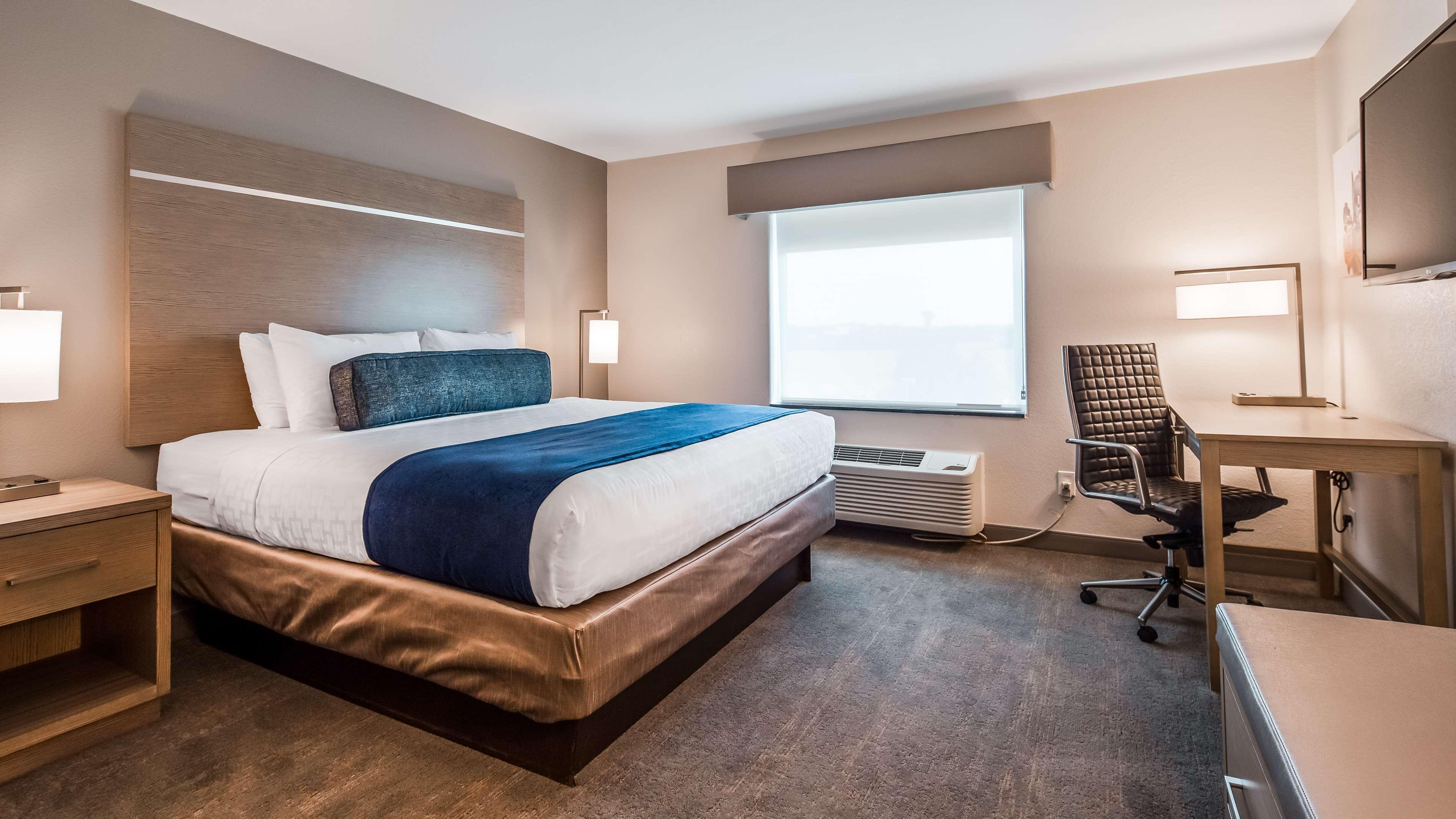 Best Western Plus Killeen - Fort Cavazos Hotel & Suites Bagian luar foto