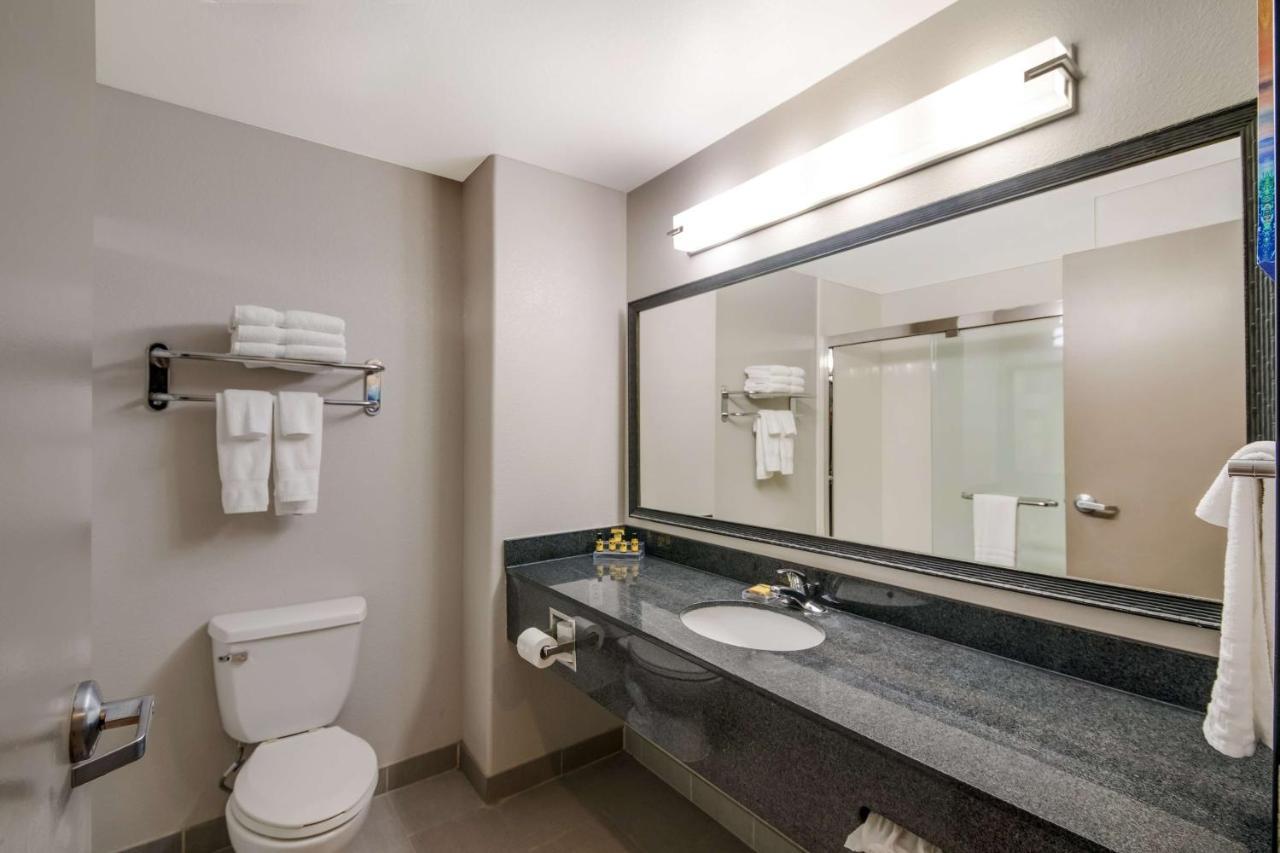 Best Western Plus Killeen - Fort Cavazos Hotel & Suites Bagian luar foto