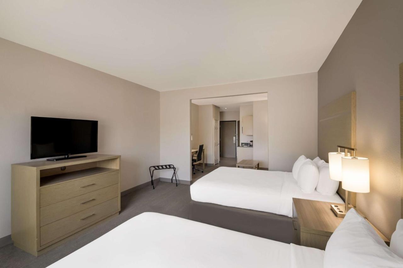 Best Western Plus Killeen - Fort Cavazos Hotel & Suites Bagian luar foto