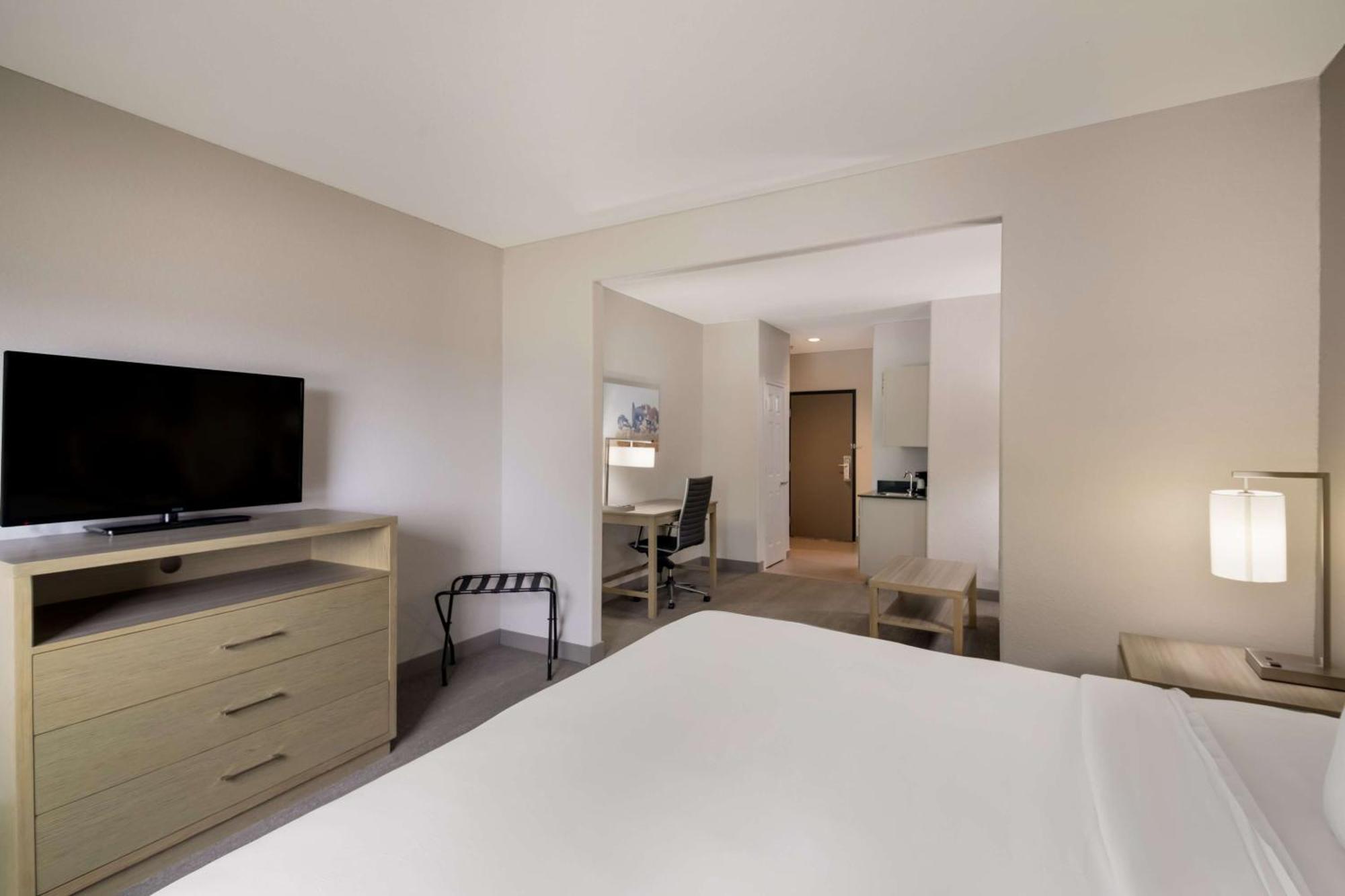 Best Western Plus Killeen - Fort Cavazos Hotel & Suites Bagian luar foto