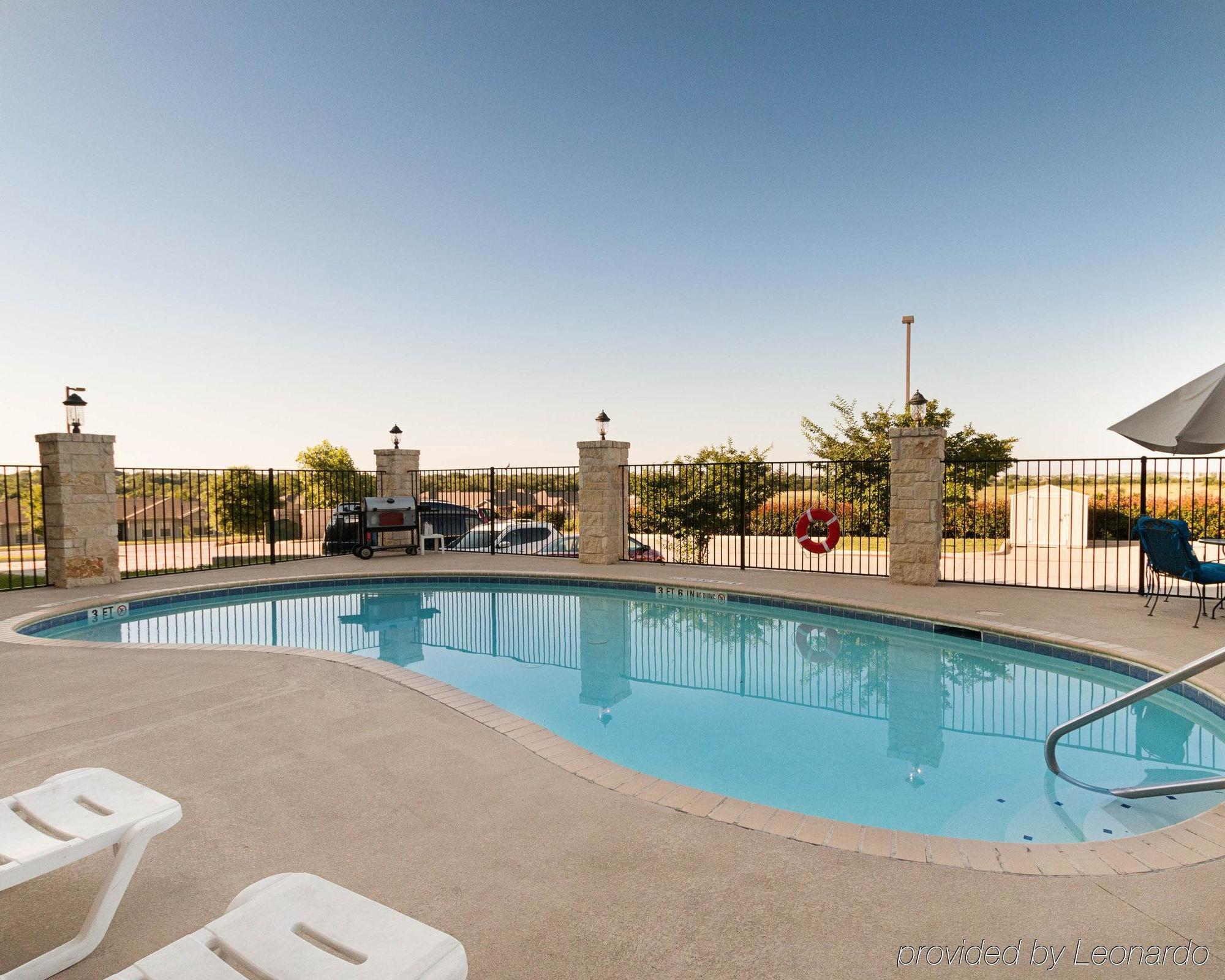 Best Western Plus Killeen - Fort Cavazos Hotel & Suites Bagian luar foto