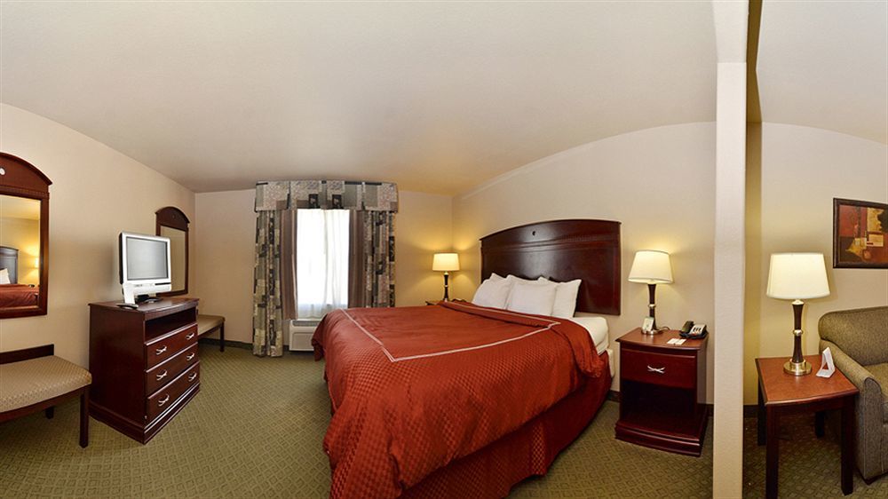Best Western Plus Killeen - Fort Cavazos Hotel & Suites Bagian luar foto